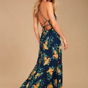 Lulu’s Navy Floral Maxi Dress
